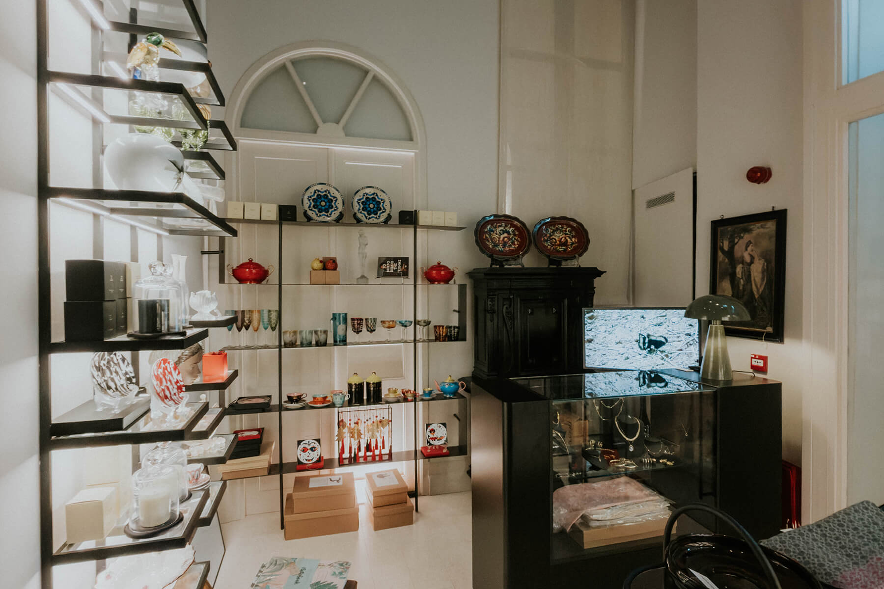 Amyth Store
